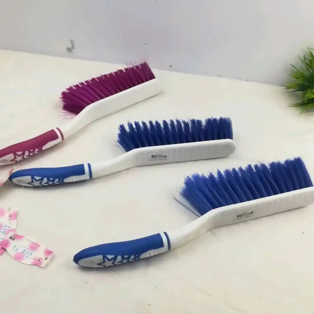 Rubber brush, bed brush, dust removal brush, cleaning brush, carpet, blanket brush