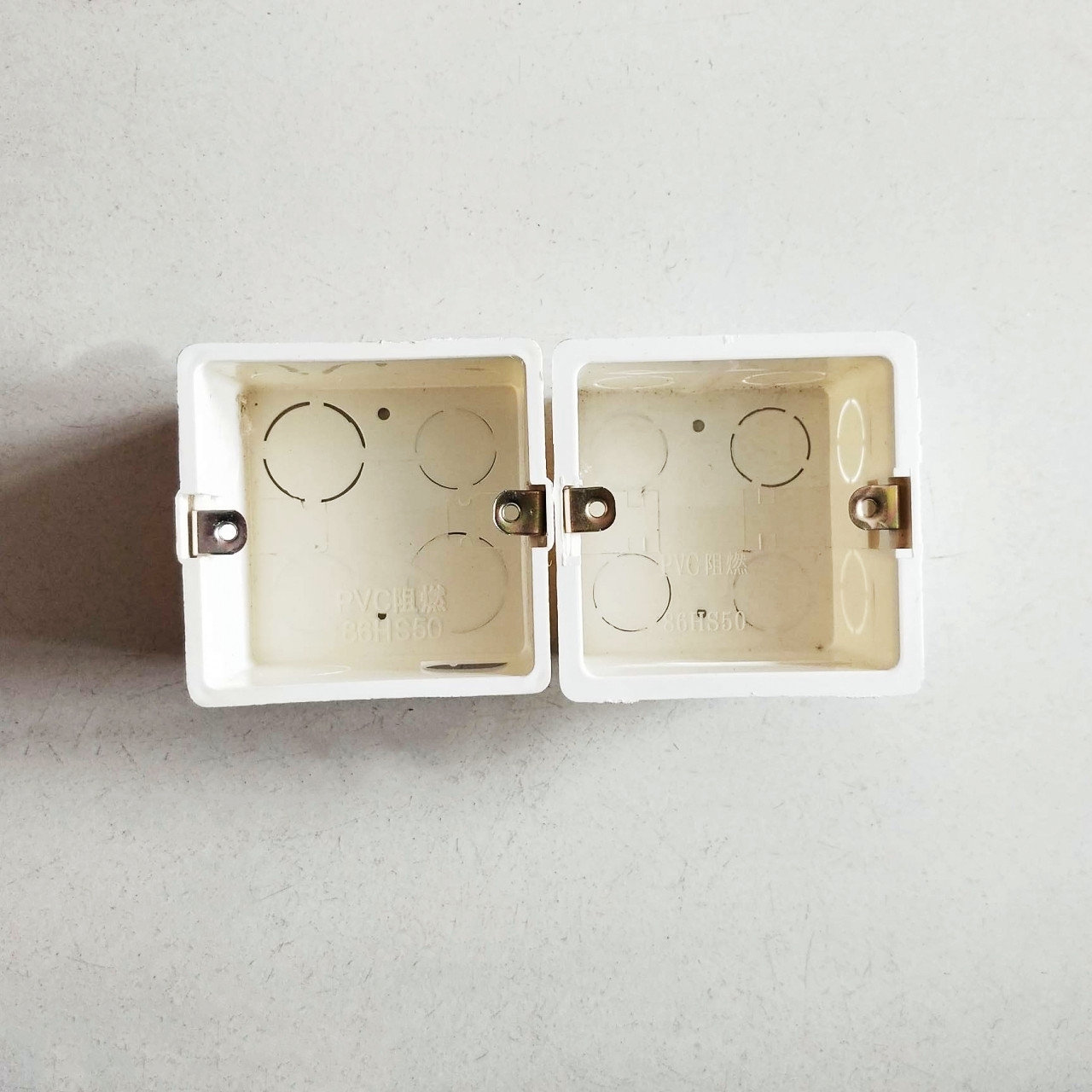 86 type PVC square wire box PVC wire box PVC electrical box bottom box cassette