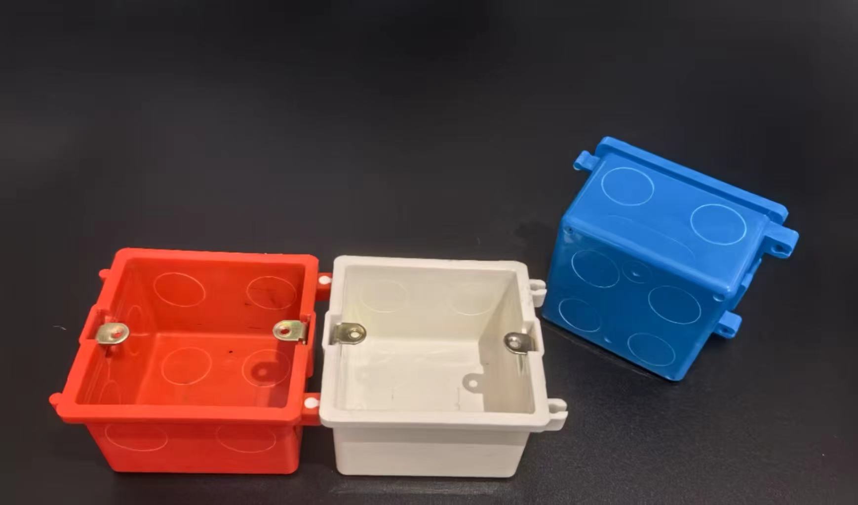 86 type cassette socket bottom box universal switch box junction box engineering household concealed bottom box PVC flame retardant wall