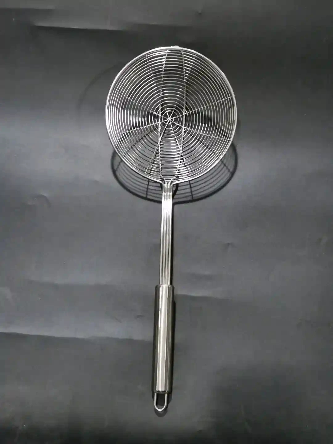 Line drain stainless steel strainer, blue stainless steel strainer, thickened household kitchen strainer, basket, scoop, fried dumplings, noodles, large size hood, fence