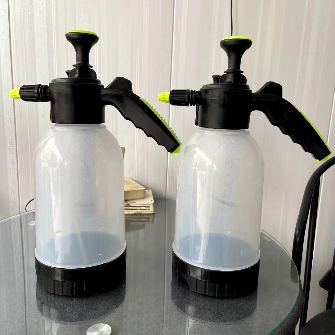 Thickened pneumatic watering watering can watering can watering can gardening tools spray watering can disinfection watering can