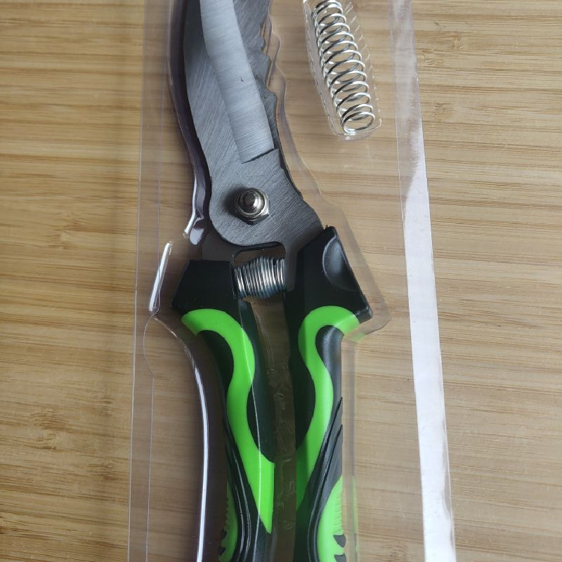 Garlic specific pruning shears for fruit branches, multi-purpose pruning shears for garlic stems, garlic shears, and garlic specific pruning shears