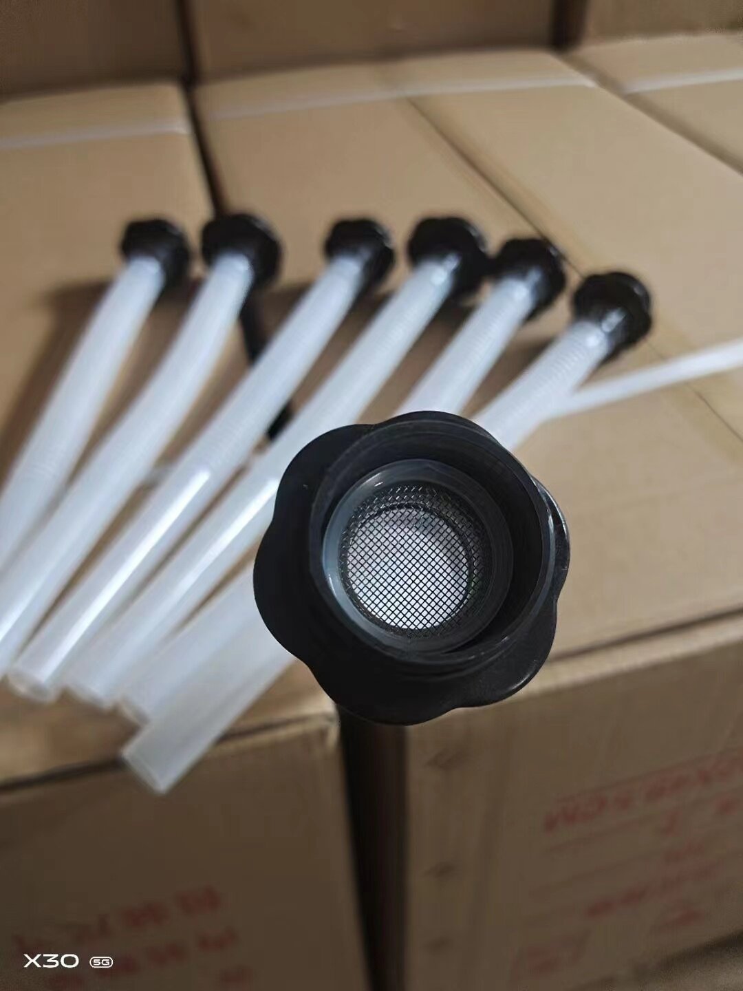 【 Original intention 】 Flat bucket matching oil pipe