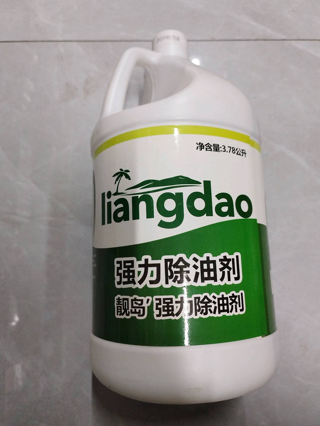 Degreaser, heavy oil cleaning agent, kitchen range hood degreaser, stain remover, household restaurant oil fume purifier