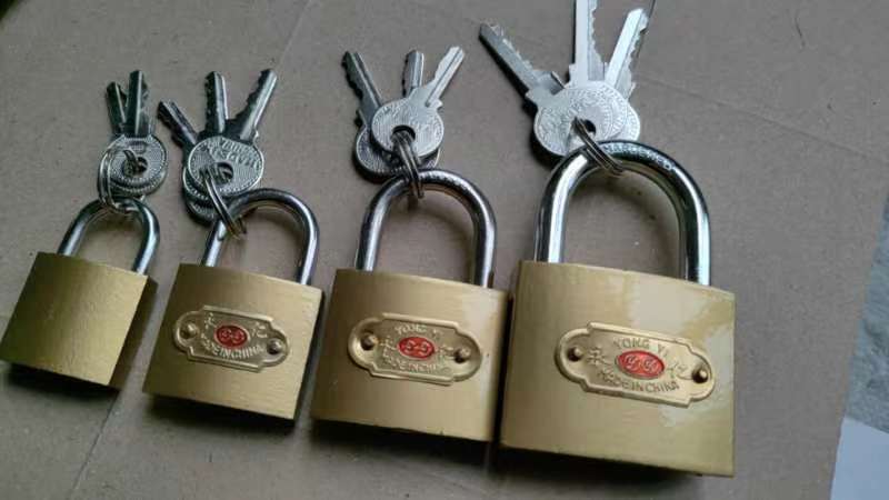 Yongyitong padlock universal lock, dormitory cabinet lock, one key to open multiple locks, padlock, old-fashioned door lock, copper lock
