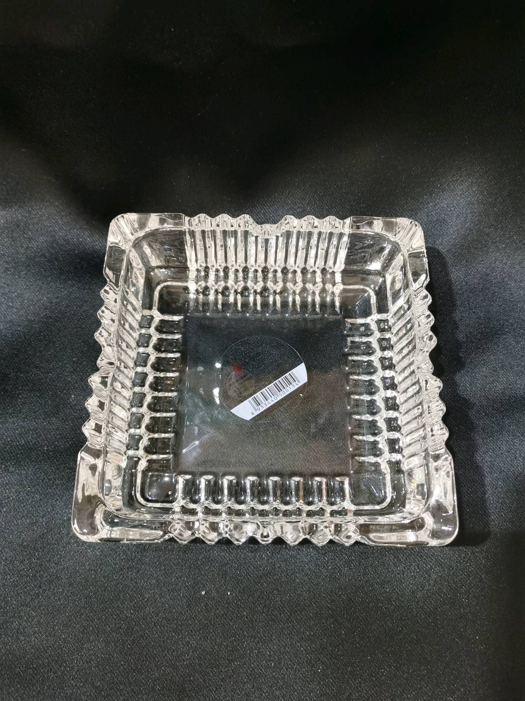 Square shaped ashtray, glass ashtray, household hotel, square shaped glass ashtray, business