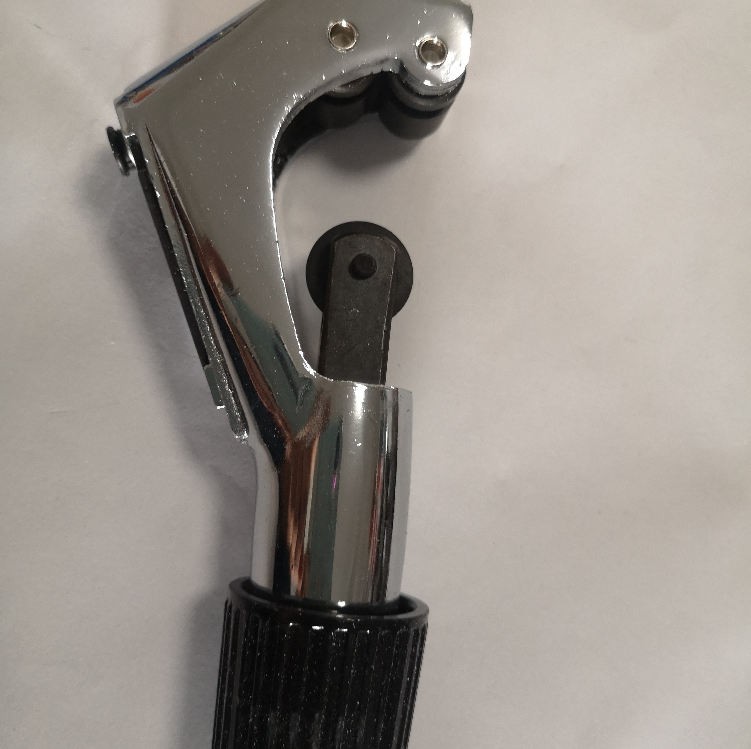 Gas corrugated pipe specialized cutting knife, VTC series copper pipe cutting knife, copper metal pipe bearing type cutting pipe cutter, pipe cutting knife