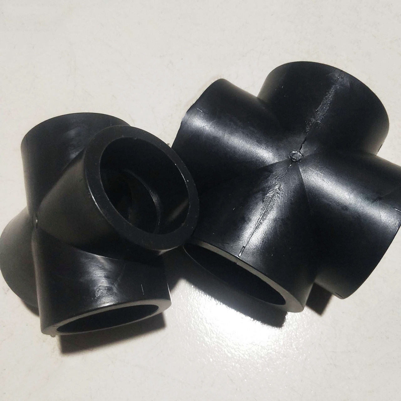 Socket type PE positive four-way PE equal diameter four-way water supply four-way