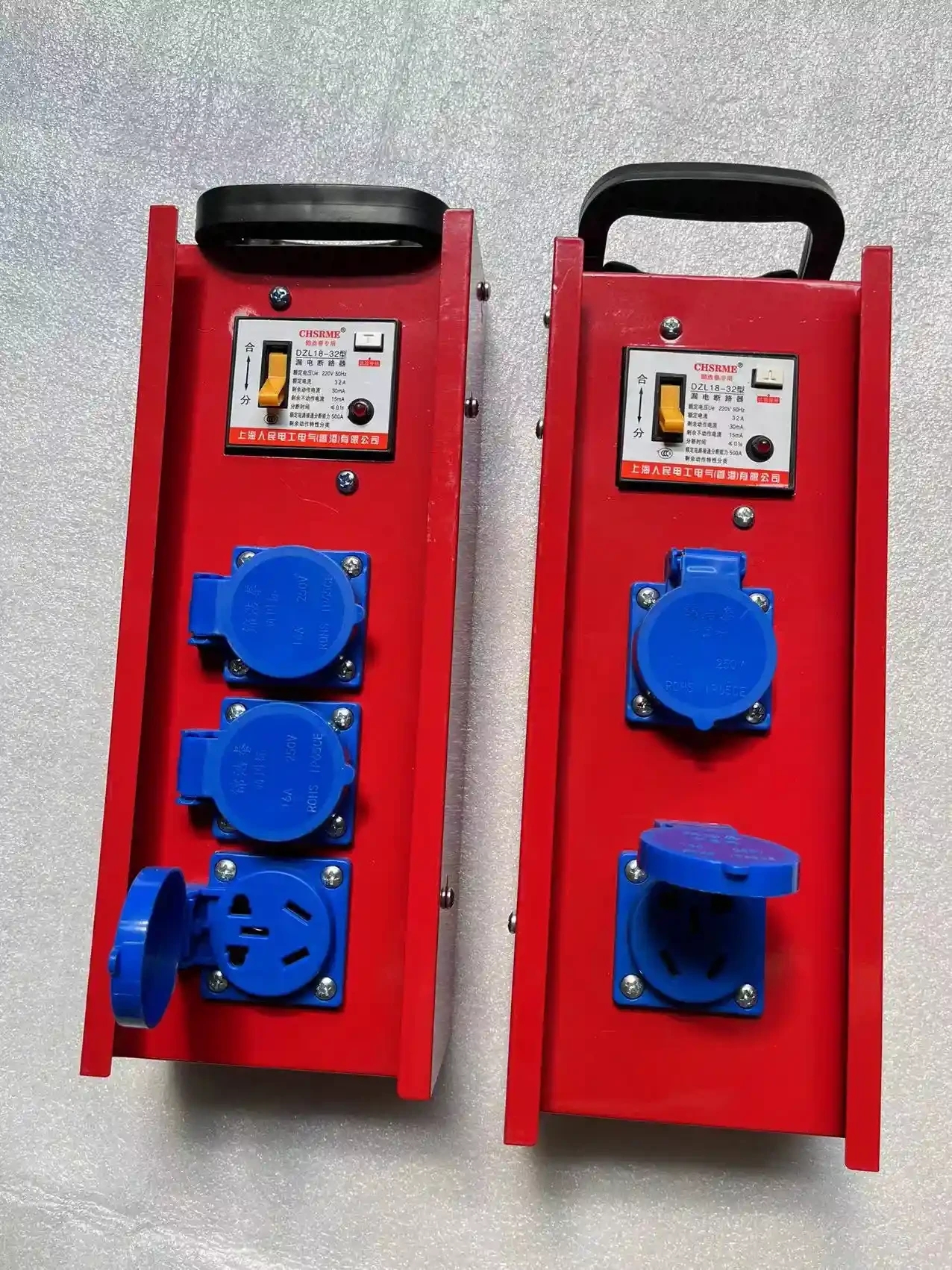 Handheld mobile socket box, outdoor industrial waterproof aviation socket distribution box, maintenance power box