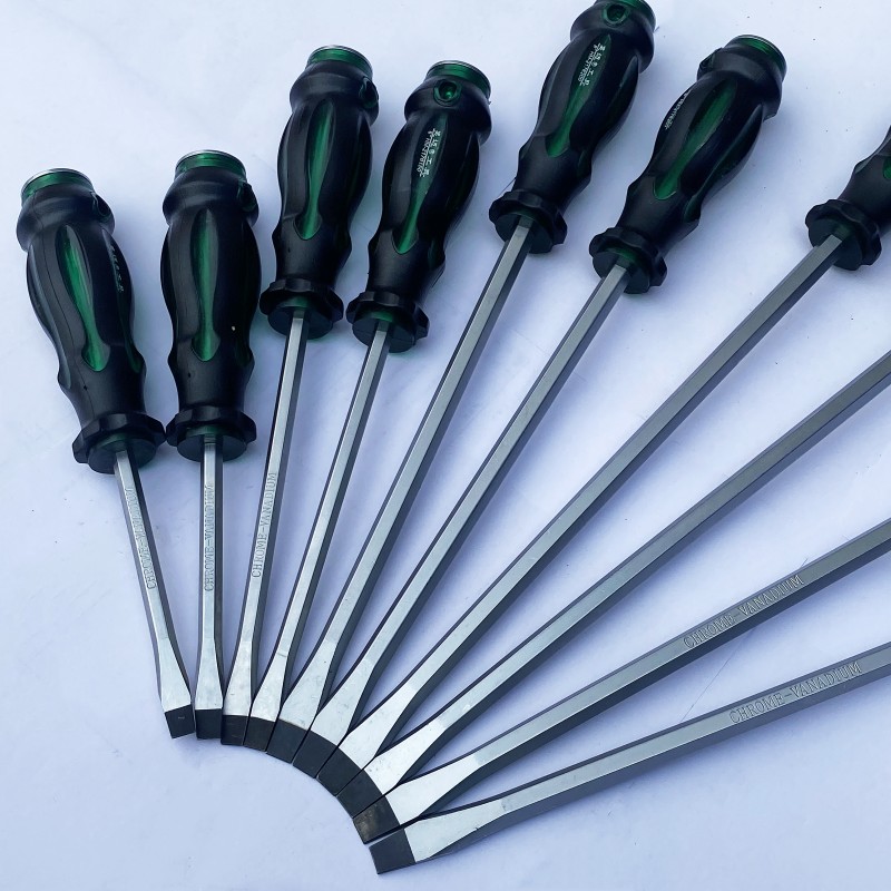 Haomaike strikes the transparent through hole straight screwdriver with a chrome vanadium steel strip magnetic straight and thick screwdriver