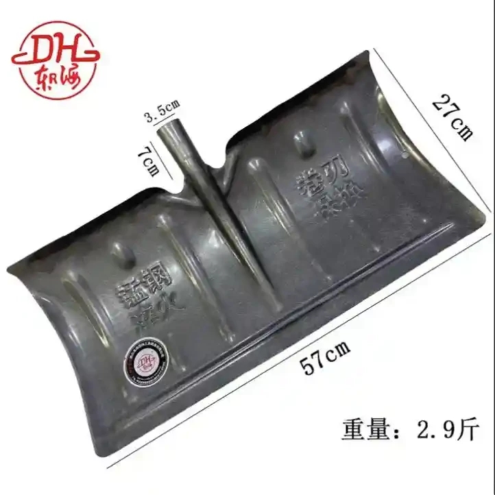 Integrated long storage iron snow pushing board iron snow shovel iron snow pushing scraper 57 × 27cm