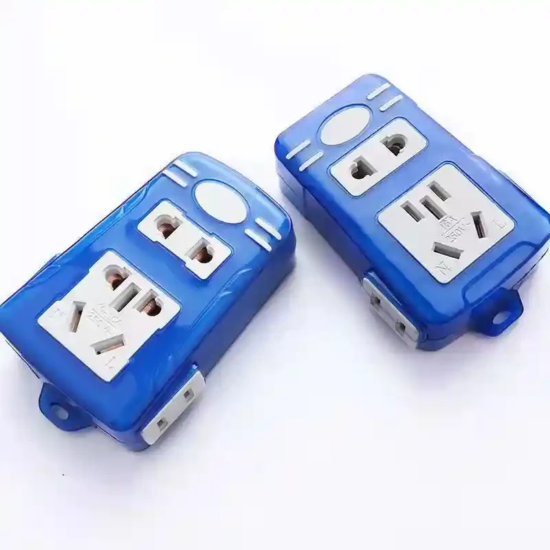 Pure copper wireless plug with 11 holes coated with adhesive, anti drop and pressure resistant towing board
