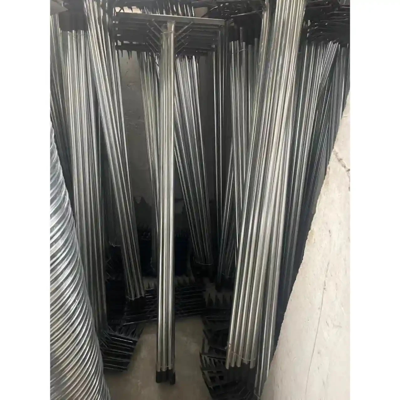 Ten tooth twisted rake with pole, iron crawler, iron scraper, iron basket