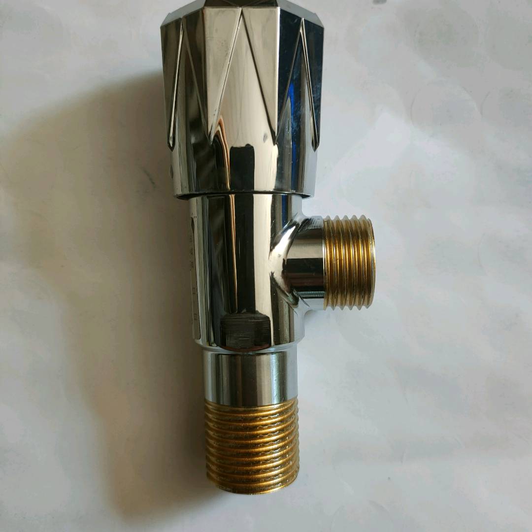 Stainless steel 201 electroplated copper tooth angle valve with a weight of about 185 grams copper core angle valve