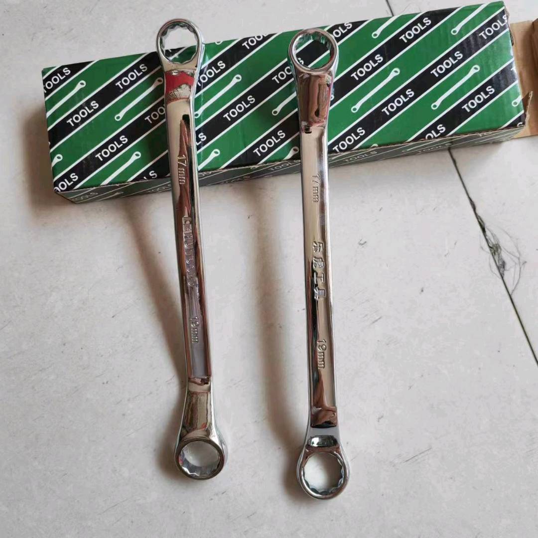 Mirror chrome plated double headed plum blossom wrench, wholesale of two end hardware, machine repair, auto repair tools, and maintenance wrenches