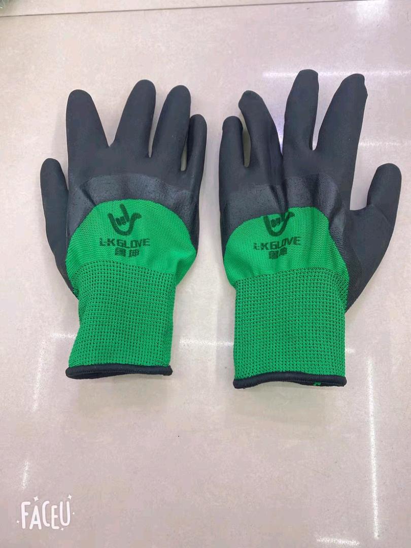 Lukun Foam King Wear resistant Immersion Protection Breathable King Anti slip Hanging Tape Adhesive Work Safety Gloves for Adults