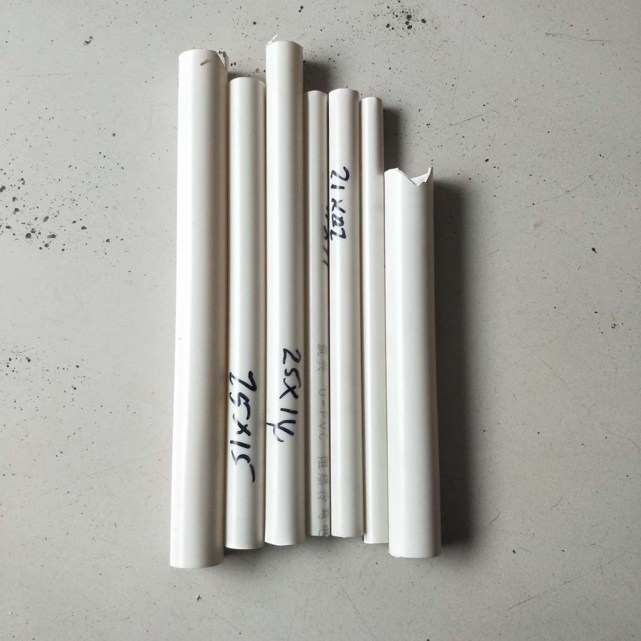 PVC white conduit insulated concealed wiring conduit